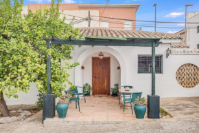 -Iponubahomes- Céntrica casa con jardín y chimenea